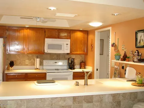 4786 E Kiva St, Phoenix, AZ 85044 photo 2