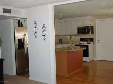 4101 E Sheena Dr, Phoenix, AZ 85032 photo 9