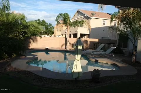 3854 E Latham Way, Gilbert, AZ 85297 photo 2
