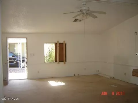 2942 E Oraibi Dr, Phoenix, AZ 85050 photo 2
