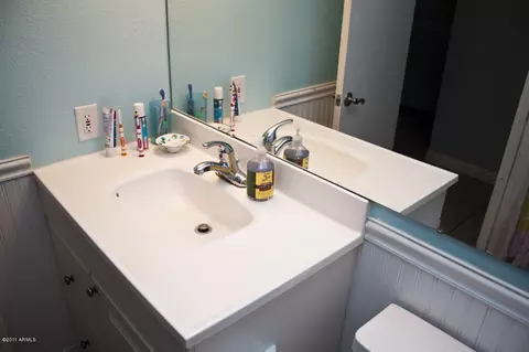 1320 E Redfield Rd, Tempe, AZ 85283 photo 14