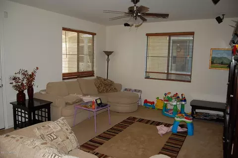3824 E Santa Fe Ln, Gilbert, AZ 85297 photo 2