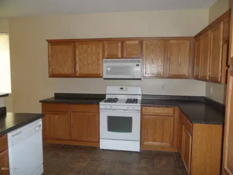 3083 E Country Shadows St, Gilbert, AZ 85298 photo 3