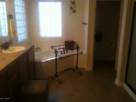 3538 E Tonto Dr, Gilbert, AZ 85298 photo 4