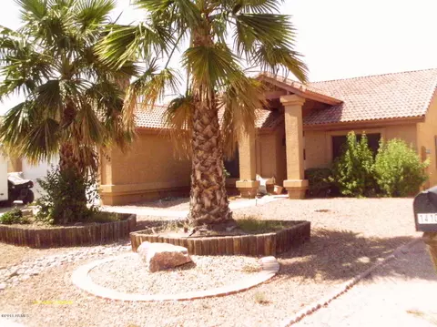 1402 E San Angelo Ave, Gilbert, AZ 85234 photo 1