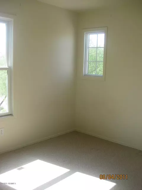2237 E Pecan Rd, Phoenix, AZ 85040 photo 10