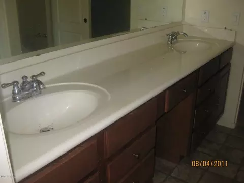 2237 E Pecan Rd, Phoenix, AZ 85040 photo 7
