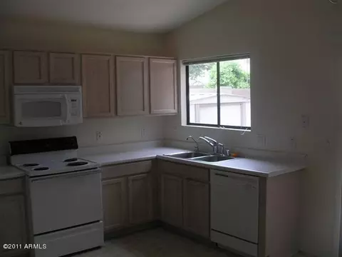 2144 E Donald Dr, Phoenix, AZ 85024 photo 4