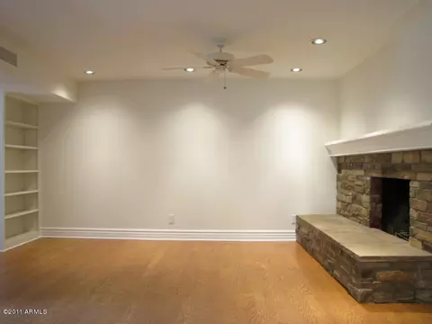 217 E Glenn Dr, Phoenix, AZ 85020 photo 11