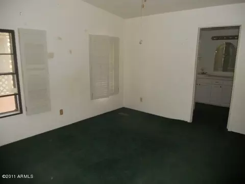 2902 E Tonto Ln, Phoenix, AZ 85050 photo 18