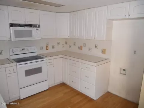 2902 E Tonto Ln, Phoenix, AZ 85050 photo 7