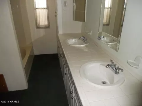 2902 E Tonto Ln, Phoenix, AZ 85050 photo 19