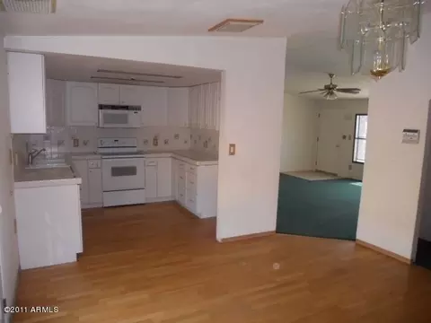 2902 E Tonto Ln, Phoenix, AZ 85050 photo 5