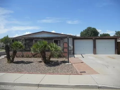 2902 E Tonto Ln, Phoenix, AZ 85050 photo 1