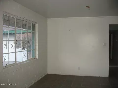 5108 N 39th Dr, Phoenix, AZ 85019 photo 5