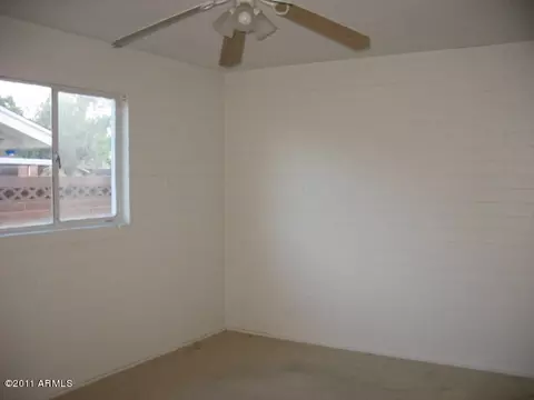 5108 N 39th Dr, Phoenix, AZ 85019 photo 11