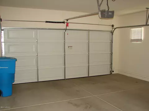 3936 E Branham Ln, Phoenix, AZ 85042 photo 11