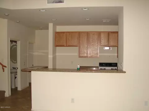 3936 E Branham Ln, Phoenix, AZ 85042 photo 14