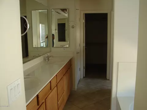 3936 E Branham Ln, Phoenix, AZ 85042 photo 23