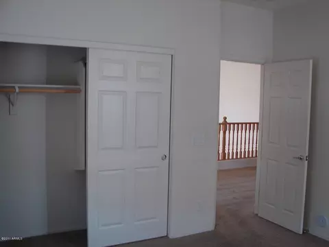 3936 E Branham Ln, Phoenix, AZ 85042 photo 9