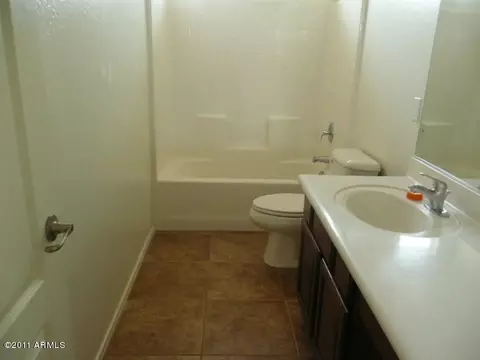 6227 S 19th Dr, Phoenix, AZ 85041 photo 6