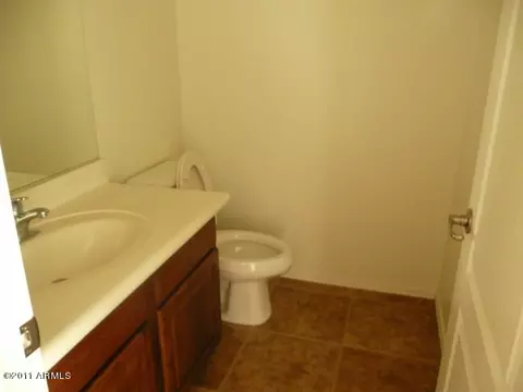 6227 S 19th Dr, Phoenix, AZ 85041 photo 3