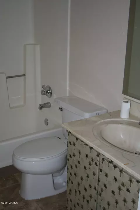 2223 W Dora St, Mesa, AZ 85201 photo 3