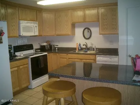 3836 E Sheena Dr, Phoenix, AZ 85032 photo 3