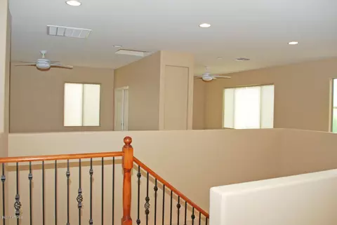 3825 E Patrick Ln, Phoenix, AZ 85050 photo 18