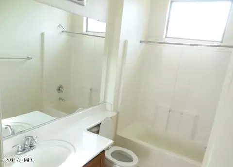 1827 Ellis St, Phoenix, AZ 85042 photo 3