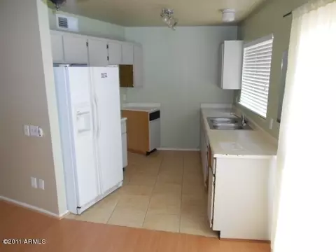 1902 E Grandview Dr, Phoenix, AZ 85022 photo 5