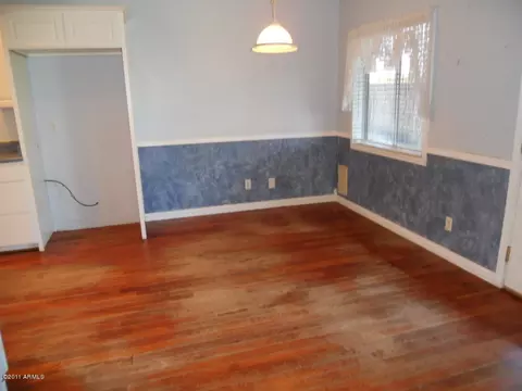 228 S Neely St, Gilbert, AZ 85233 photo 3