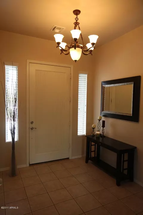 3572 E Wildhorse Dr, Gilbert, AZ 85297 photo 2