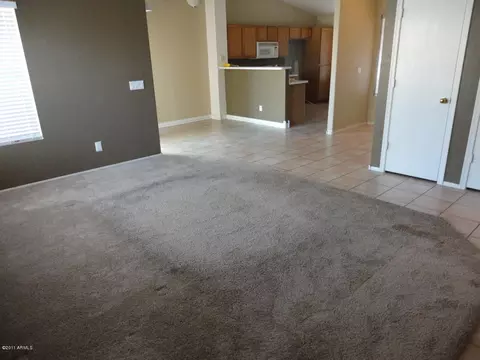836 W Leah Ln, Gilbert, AZ 85233 photo 4