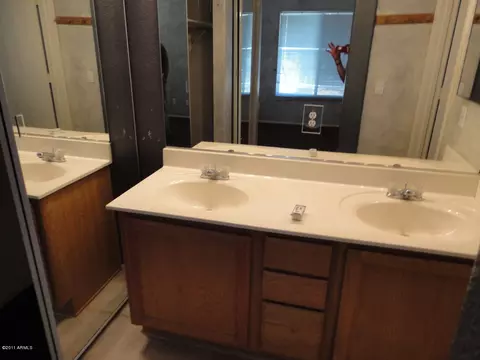 836 W Leah Ln, Gilbert, AZ 85233 photo 6