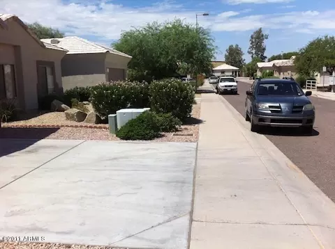 2625 E Pecan Rd, Phoenix, AZ 85040 photo 4