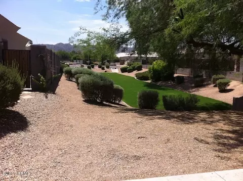 2625 E Pecan Rd, Phoenix, AZ 85040 photo 11