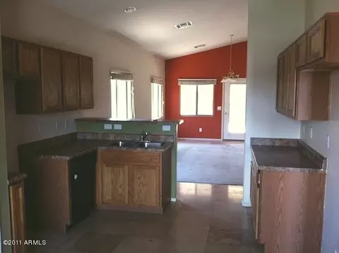 2625 E Pecan Rd, Phoenix, AZ 85040 photo 9