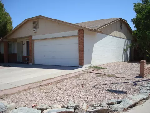 1401 E Carter Rd, Phoenix, AZ 85042 photo 2