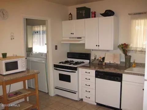1207 E Minnezona Ave, Phoenix, AZ 85014 photo 5