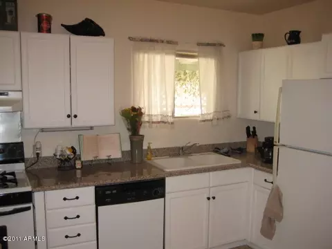 1207 E Minnezona Ave, Phoenix, AZ 85014 photo 6