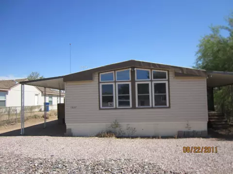 1537 E 19th Ave, Apache Junction, AZ 85119 photo 2
