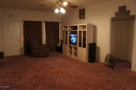 1347 E Apollo Rd, Phoenix, AZ 85042 photo 8