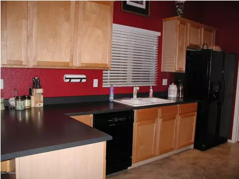 7617 E Des Moines Cir, Mesa, AZ 85207 photo 5