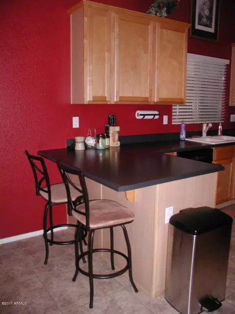 7617 E Des Moines Cir, Mesa, AZ 85207 photo 4