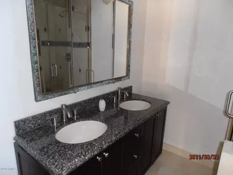 3808 N 48th Pl, Phoenix, AZ 85018 photo 9