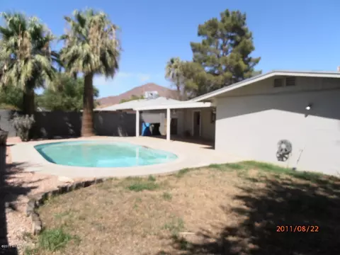 3808 N 48th Pl, Phoenix, AZ 85018 photo 11