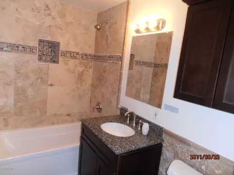3808 N 48th Pl, Phoenix, AZ 85018 photo 6