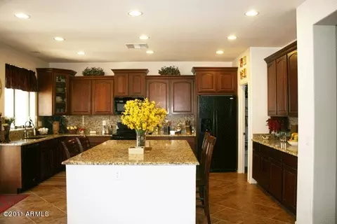 3348 E Oakland St, Gilbert, AZ 85295 photo 2