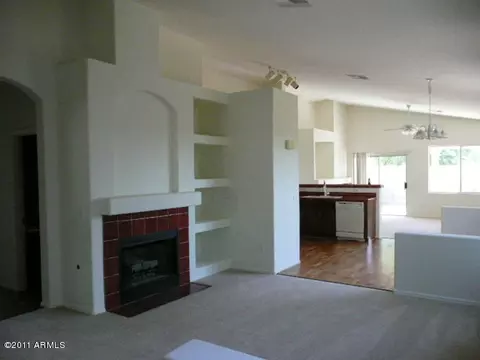3661 S Desert View Dr, Apache Junction, AZ 85120 photo 2
